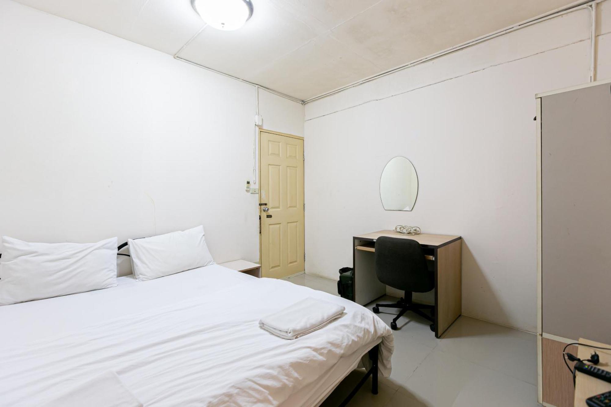 Freesia Saladaeng Silom * בנגקוק